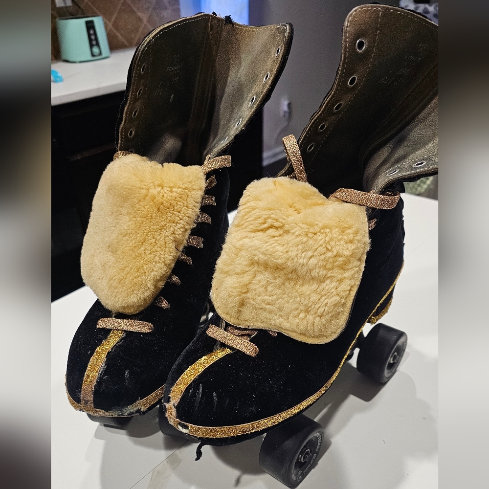 Riedell Black and Gold Roller Skates